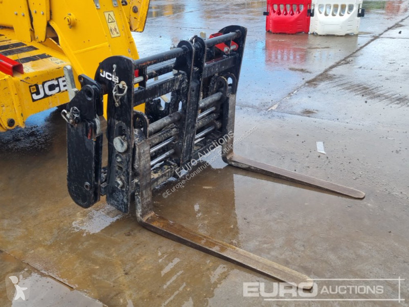 Încărcător telescopic JCB 540-140 Hi Viz