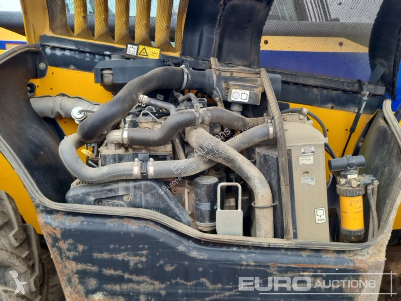 Teleskopický vozík JCB 540-140 Hi Viz