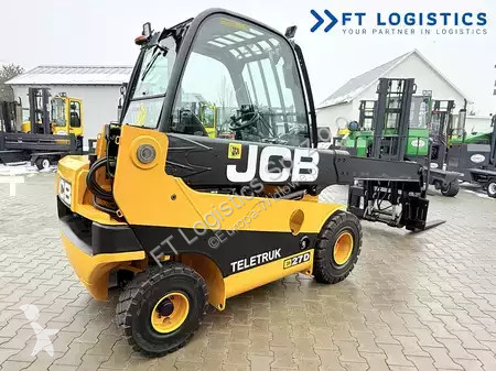 Teleskopický manipulátor JCB
