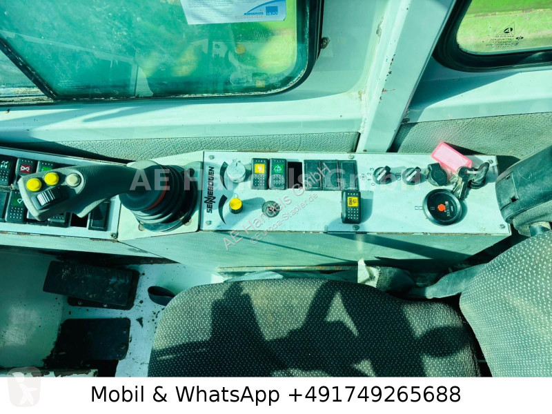 Телескопичен товарач Sennebogen Green Line 305...