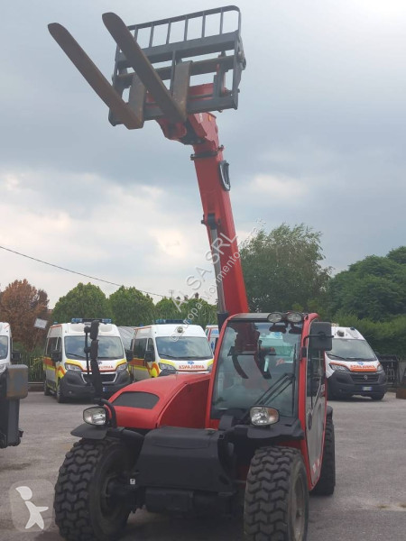 Teleskopický manipulátor Manitou MT 625