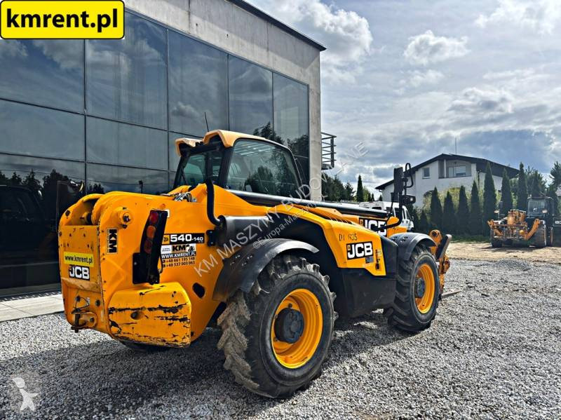 Încărcător telescopic JCB