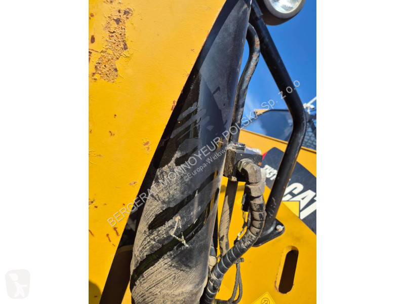 Chariot télescopique Caterpillar TH314D