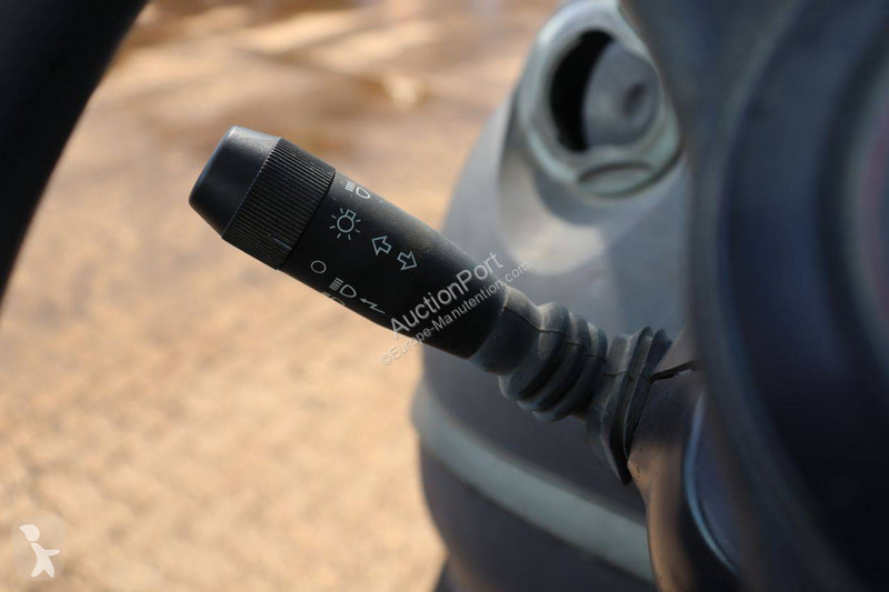 Teleskopický vozík Manitou MT835 ST3B