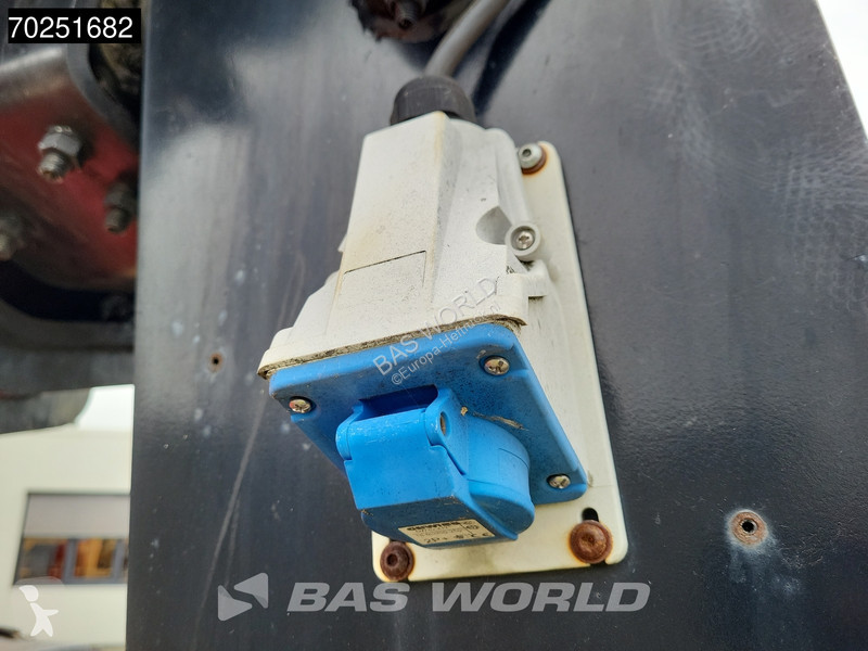 رافعة شوكية تلسكوبية Manitou MRT3050 BOOM...