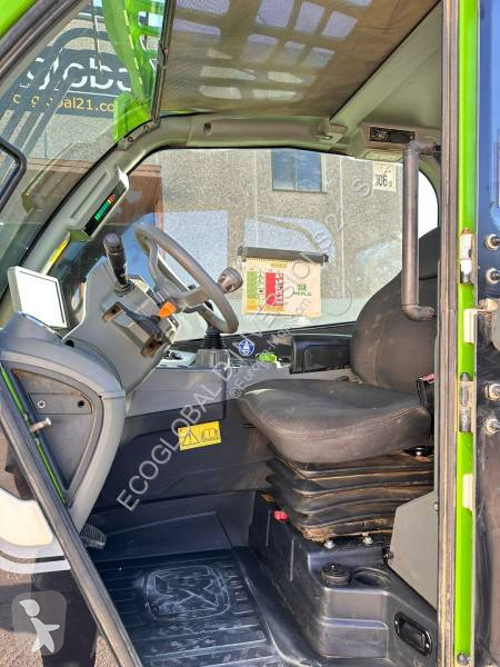 Chariot télescopique Merlo P40.13 PLUS