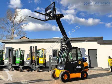 Încărcător telescopic JCB