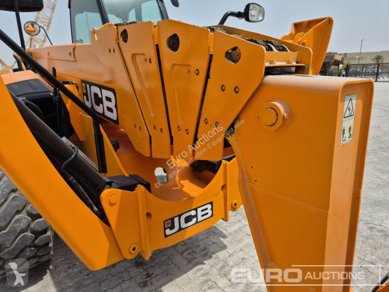 Încărcător telescopic JCB 540-200