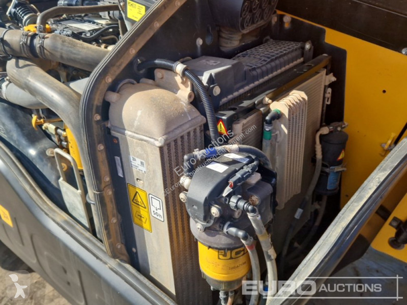 رافعة شوكية تلسكوبية JCB 540-140 Hi Viz