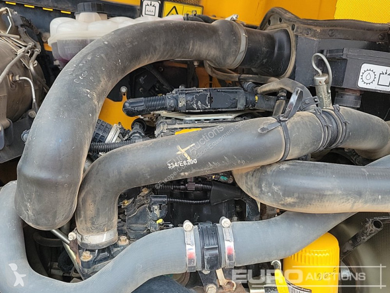 رافعة شوكية تلسكوبية JCB 540-140 Hi Viz