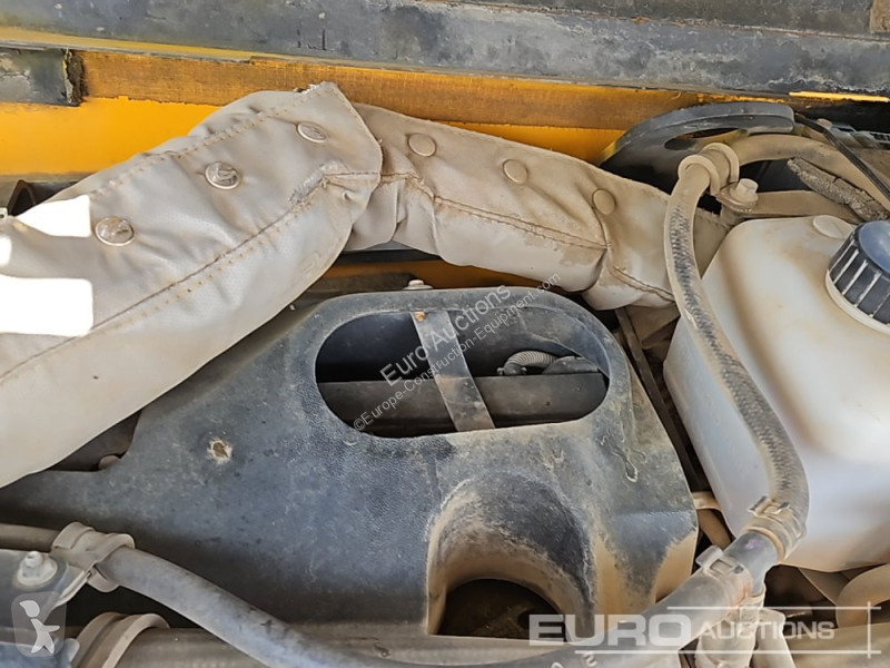 Teleskopický vozík JCB 525-60 Hi Viz