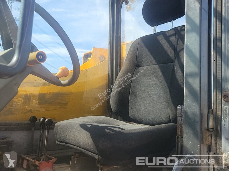 Teleskopický vozík JCB 525-67