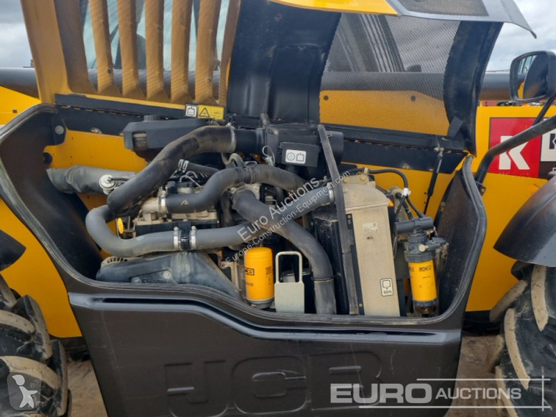 Teleskopický vozík JCB 540-140 Hi Viz