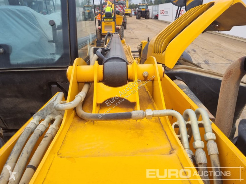 Teleskopický vozík JCB 540-140 Hi Viz