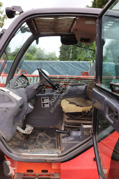 伸缩臂叉车 Manitou
