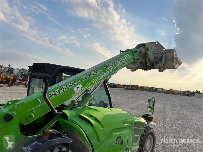 رافعة شوكية تلسكوبية Merlo P27.6 Telehandler