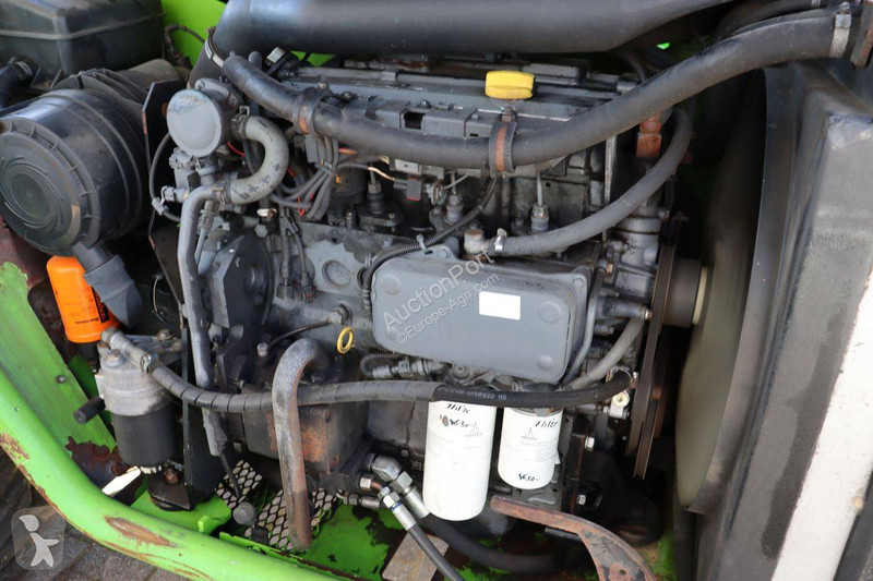 Телескопический погрузчик Merlo P34.7 PLUS