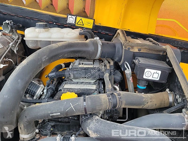 Teleskopický vozík JCB 540-170
