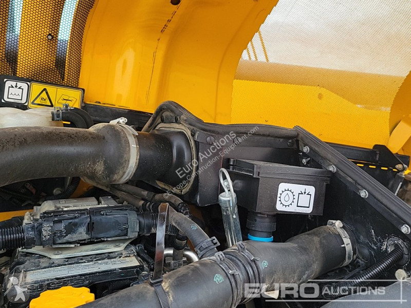 Teleskopický vozík JCB 540-140 Hi Viz