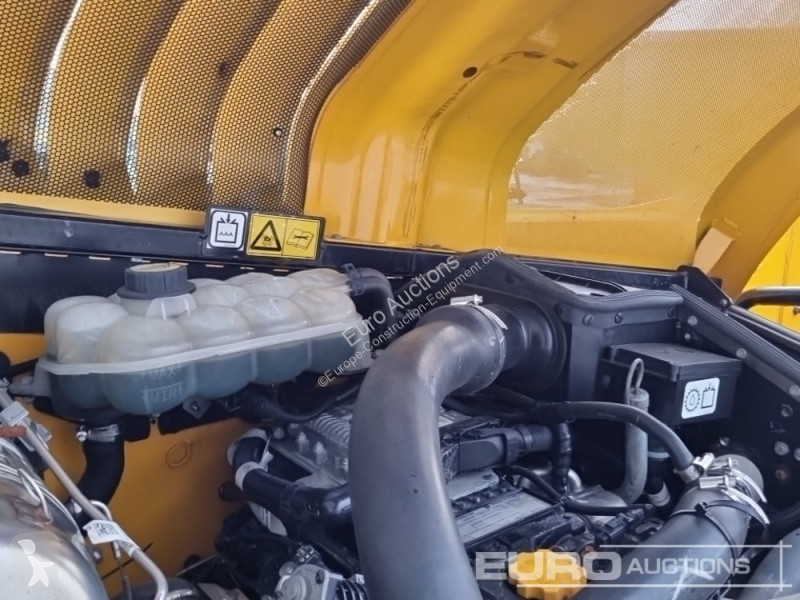Teleskopický vozík JCB 531-70