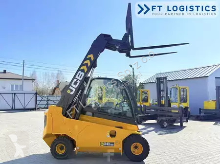 Teleskopický manipulátor JCB