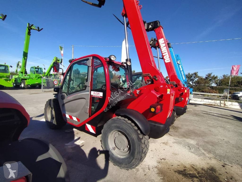 Teleskopický manipulátor Manitou MT 625