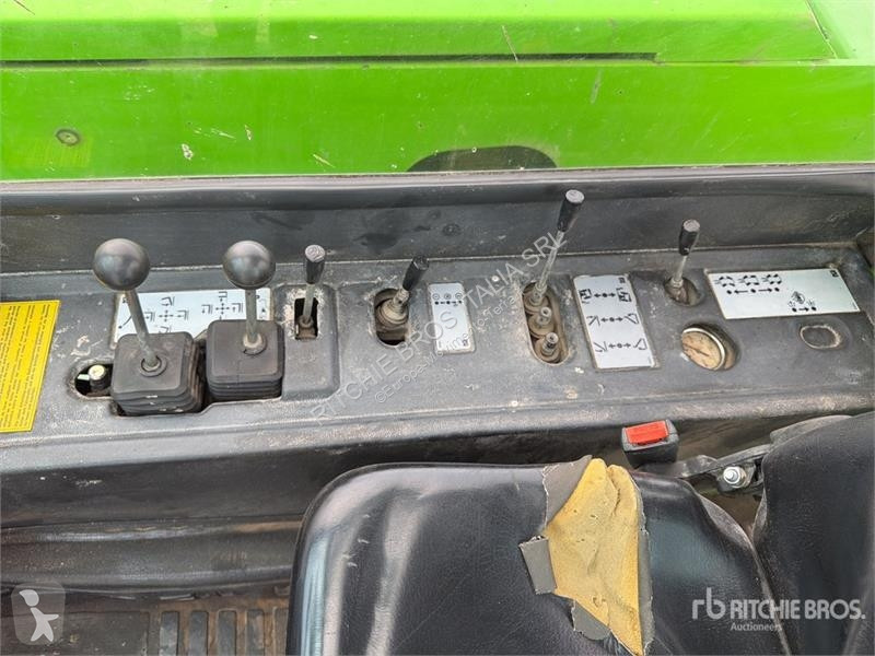 Телескопічний навантажувач Merlo P60.10EV
