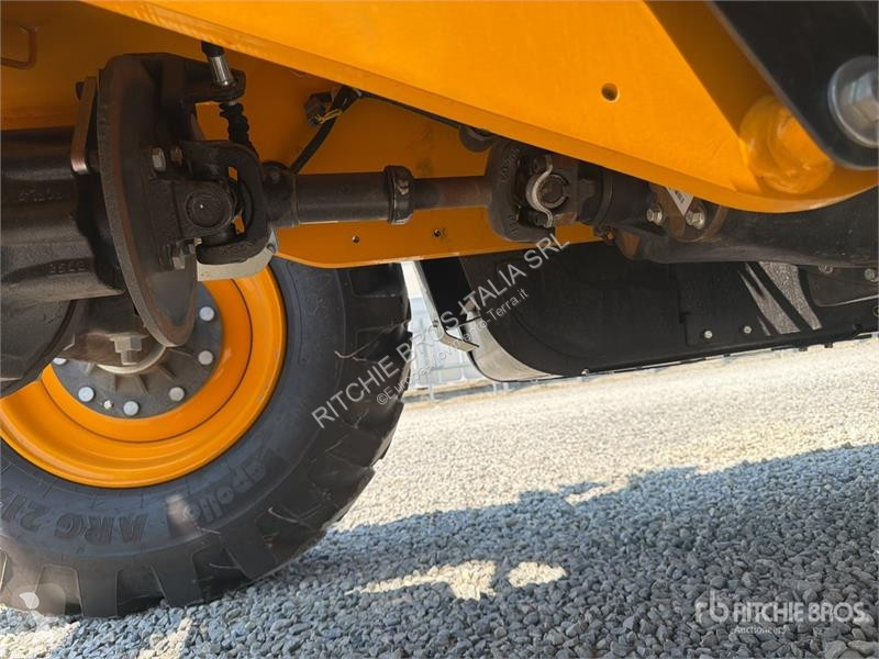 Телескопічний навантажувач JCB 530-70