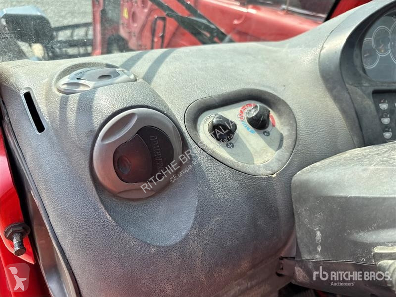 Телескопічний навантажувач Manitou Telehandler...