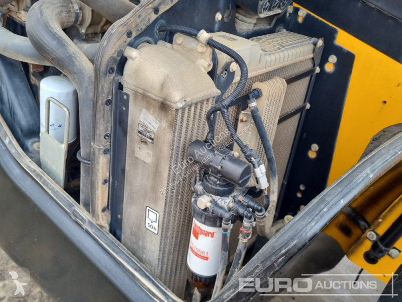 Teleskopický vozík JCB 540-140 Hi Viz