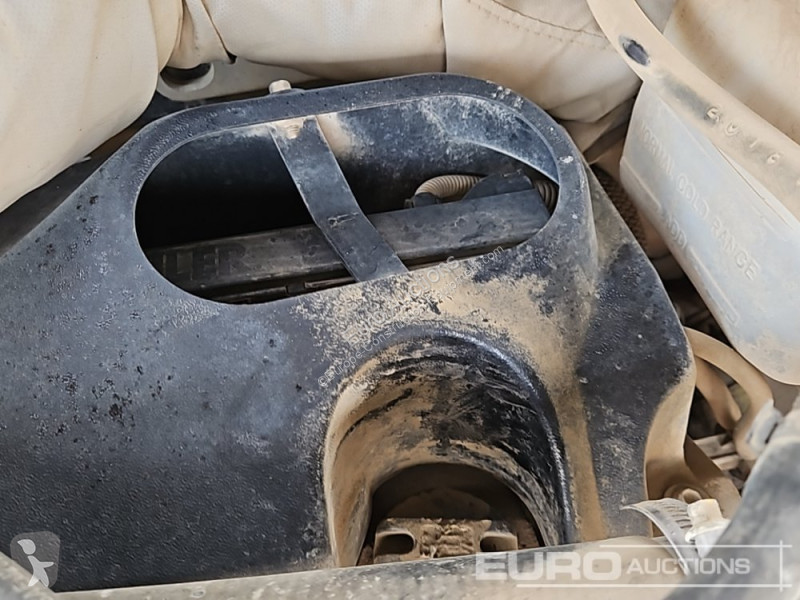 رافعة شوكية تلسكوبية JCB 525-60 Hi Viz
