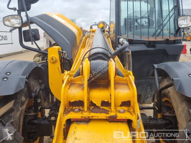 Teleskopický vozík JCB 540-140 Hi Viz