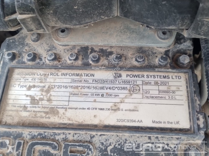 Teleskopický vozík JCB 535-95
