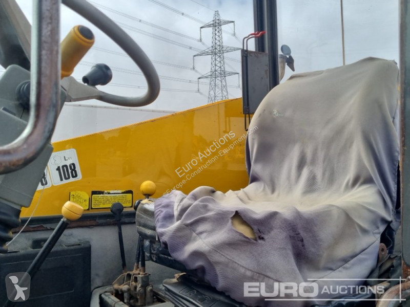 Sollevatori telescopici JCB 525-58