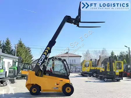 Teleskopický manipulátor JCB