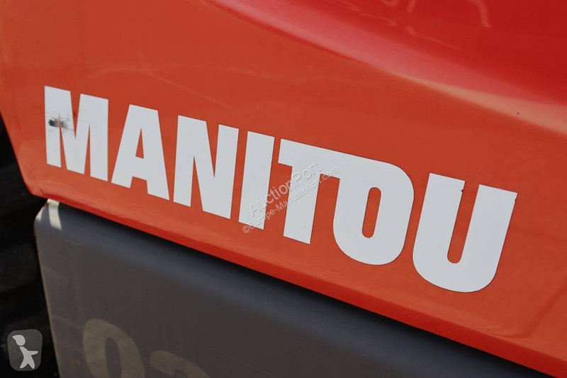 Телескопический погрузчик Manitou