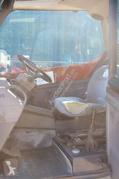 Teleskopický manipulátor Manitou MLT628T
