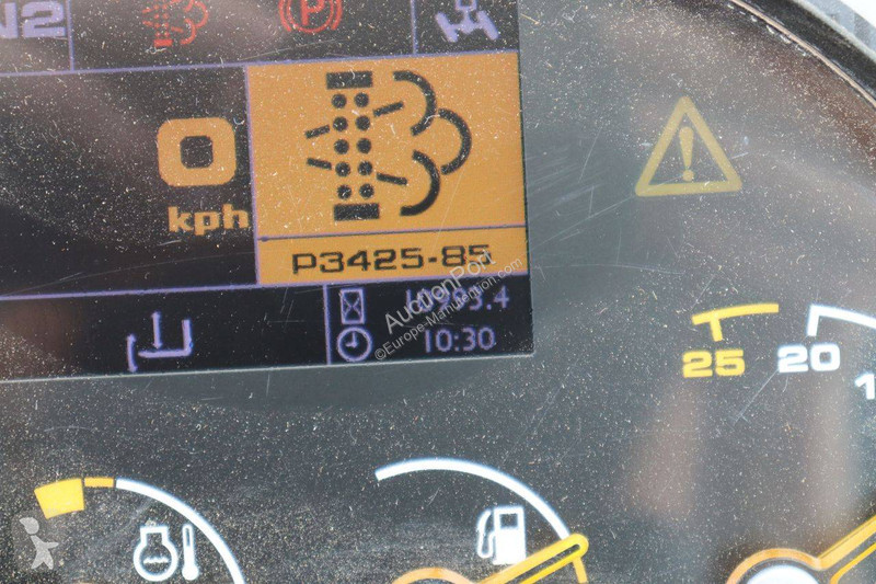 Телескопичен товарач JCB 560-80