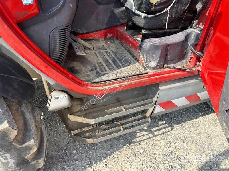 Телескопічний навантажувач Manitou Telehandler...