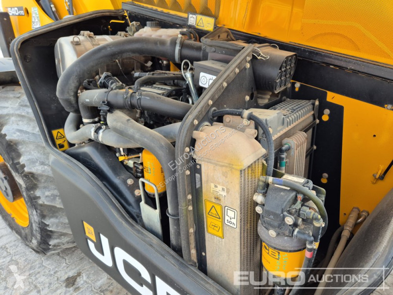 رافعة شوكية تلسكوبية JCB 540-170