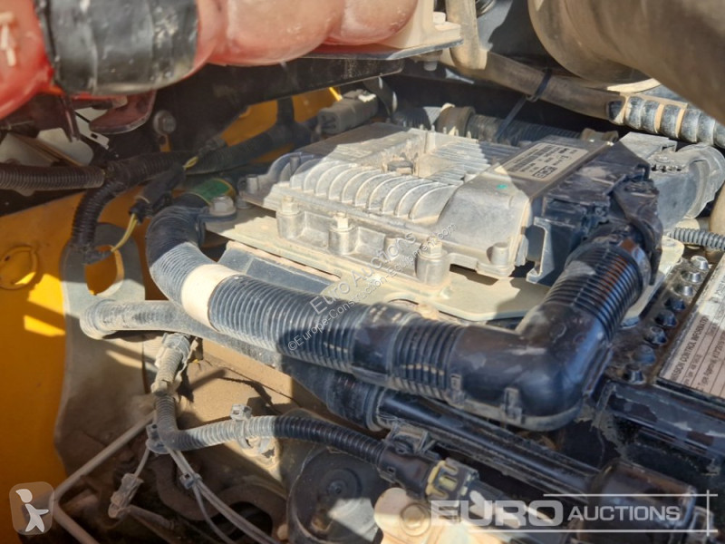 رافعة شوكية تلسكوبية JCB 540-140 Hi Viz