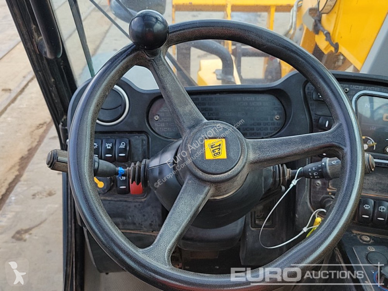 Teleskopický vozík JCB 525-60 Hi Viz
