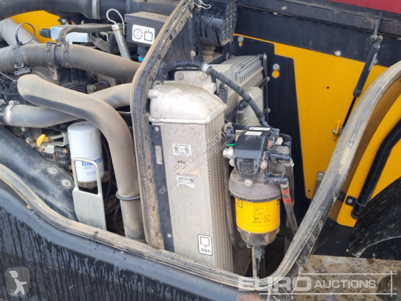 Teleskopický vozík JCB 535-95