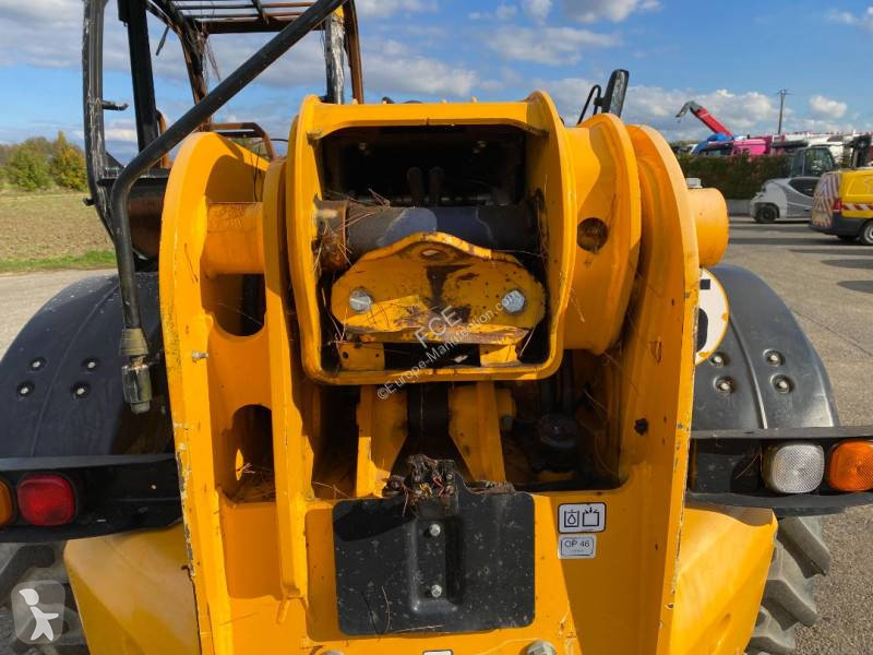 رافعة شوكية تلسكوبية JCB 540-140 -1er Main...