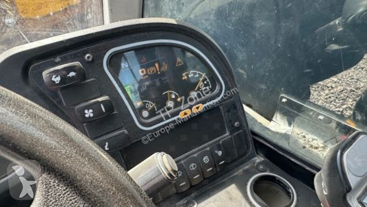 Teleskopický manipulátor JCB 525-60 t4 à 32 900...