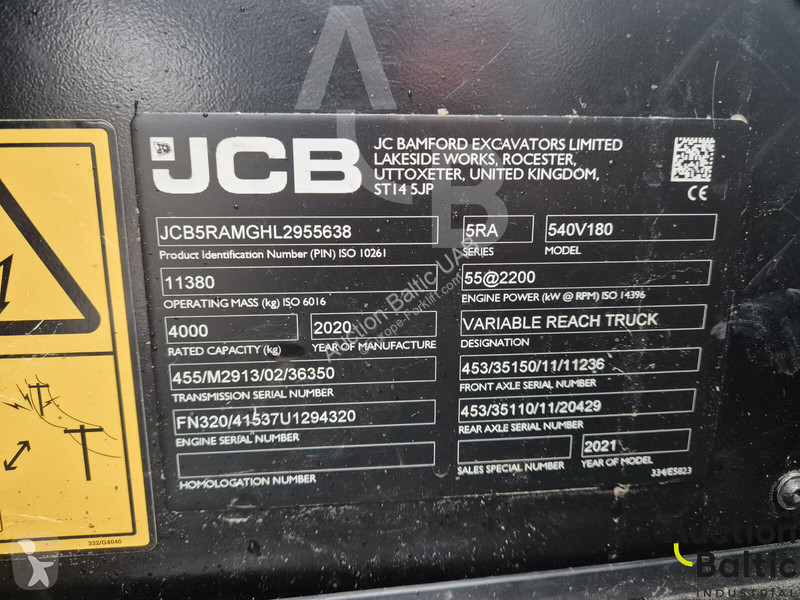 Teleskopický vozík JCB 540V180