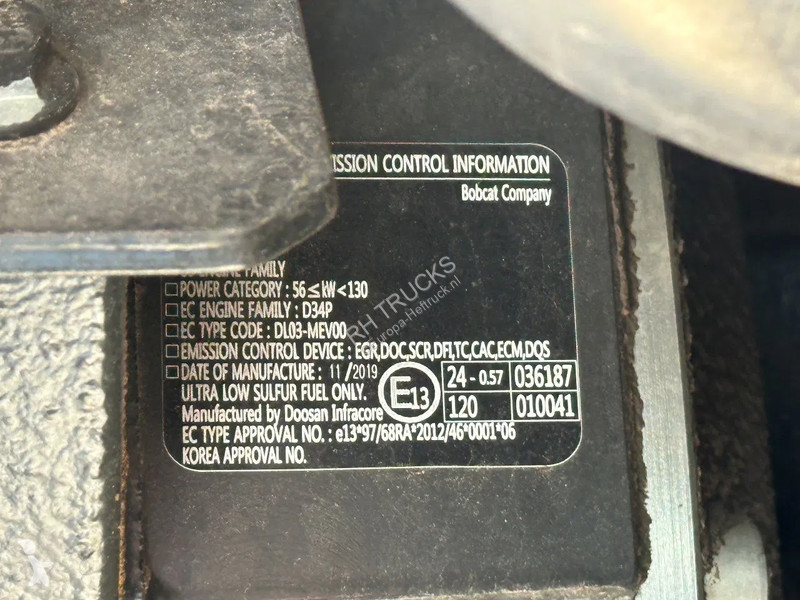 رافعة شوكية تلسكوبية Bobcat T40180 SLPB 31,CE,...
