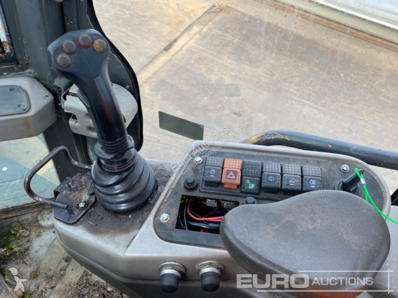 Chariot télescopique JCB TM270