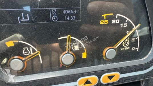 Teleskopický manipulátor JCB 525-60 t4 à 32 900...