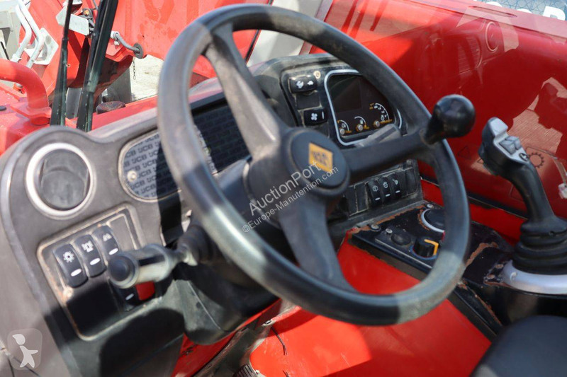 Телескопический погрузчик JCB 526-60T